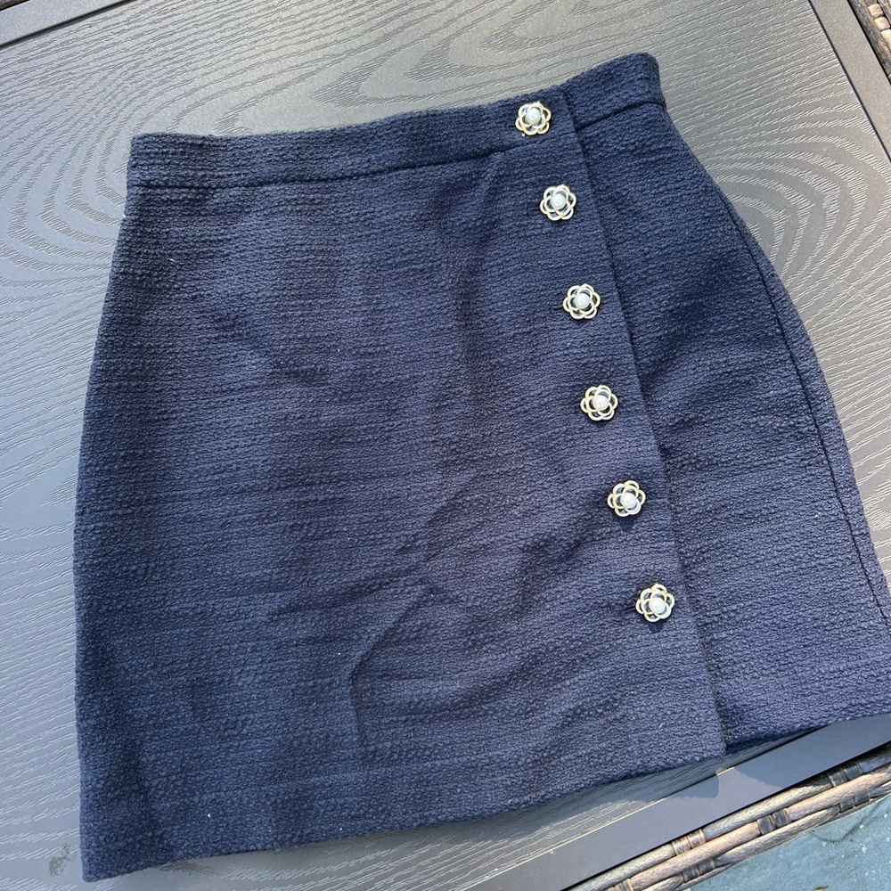 Ann Taylor Tweed Midnight Blue Mini Skirt with Floral Pearl Buttons
